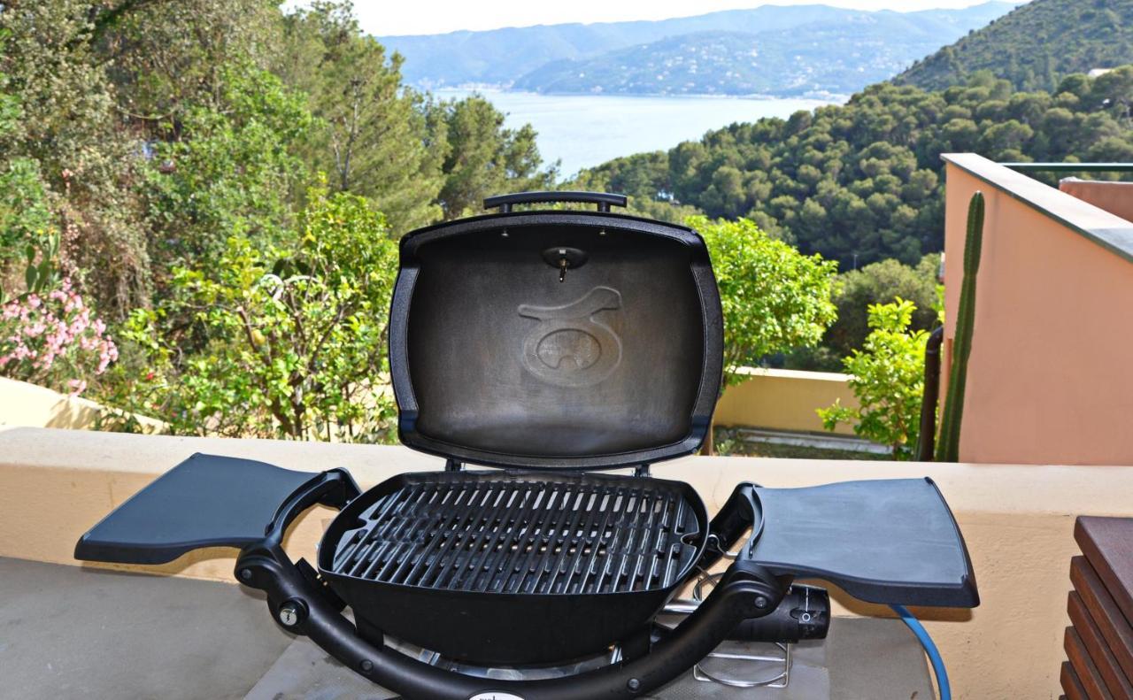 Una Spettacolare Vista Mare - Casa Con Jacuzzi แบร์เจจจี ภายนอก รูปภาพ
