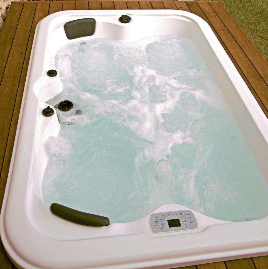 Una Spettacolare Vista Mare - Casa Con Jacuzzi แบร์เจจจี ภายนอก รูปภาพ
